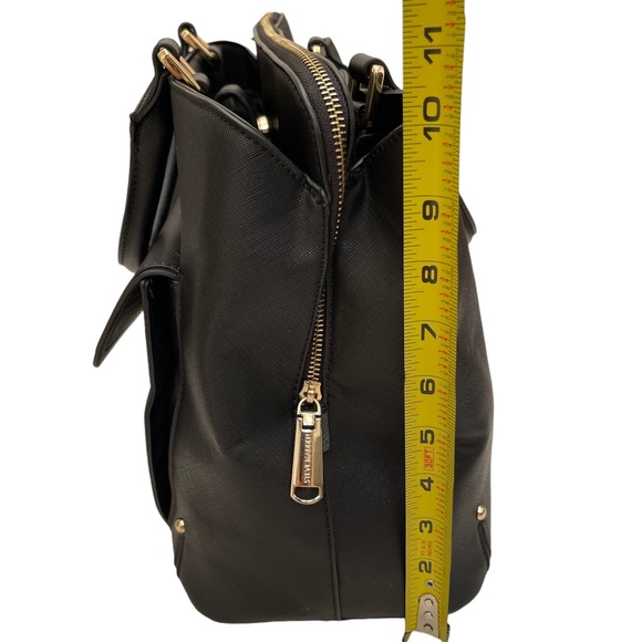 Woman’s Steve Madden large hand bag - Picture 4 of 11